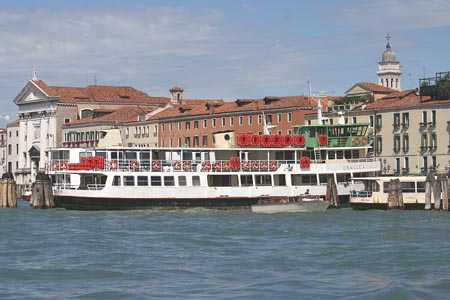 Eraclea - Venice Ferry - Venezia Motonave - Photo: © Ian Boyle - www.simplonpc.co.uk