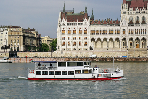 ATALIN - EMERALD SKY Cruise - Budapest-Bucharest - Photo: © Ian Boyle, 14th May 2016 - www.simplonpc.co.uk