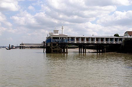 GRAVESEND TOWN PIER - www.simplonpc.co.uk - Photo:  Ian Boyle, 5th May 2006