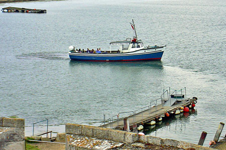 HAVEN  ROSE at Hurst Castle Ferries - Photo:  Ian Boyle, 4th June 2004 - www.simplonpc.co.uk