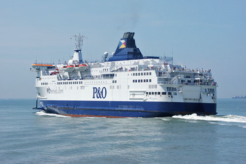 PRIDE OF AQUITAINE - P&O Ferries - Photo: 2003 Ian Boyle - www.simplonpc.co.uk