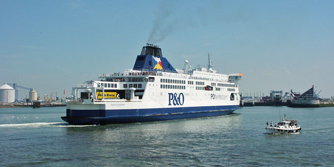 PRIDE OF CANTERBURY - P&O Ferries - Photo: 2003 Ian Boyle - www.simplonpc.co.uk