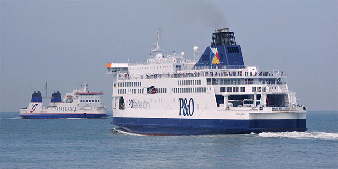 PRIDE OF KENT - P&O Ferries - Photo: 2003 Ian Boyle - www.simplonpc.co.uk
