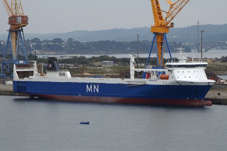 MN-Pelican at Brest - Photo: © Ian Boyle, 29th August 2008 - www.simplonpc.co.uk
