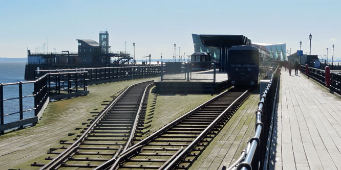 Southend Pier Railway - Photo:  Ian Boyle, 10th November 2013 - www.simplonpc.co.uk - Simplon Postcards