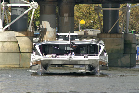 Monsoon Clipper - Thames Clippers - www.simplonpc.co.uk -  Photo: © 2007 Ian Boyle
