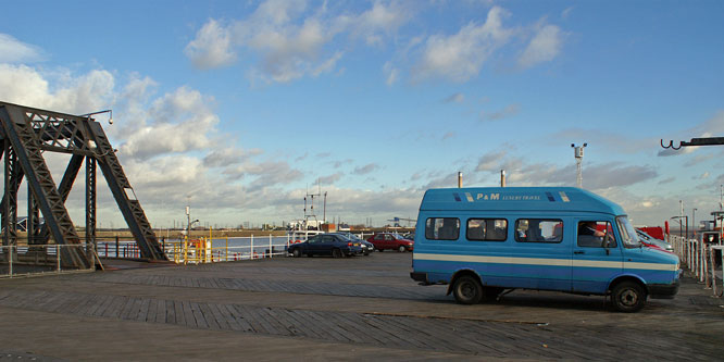 Rail Replacement bus Tilbury Riverside - Photo:  Ian Boyle, 4th January 2007 - www.simplonpc.co.uk