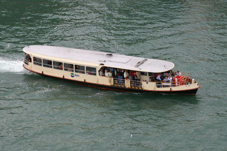 Venice - Venezia - Vaporetto - Photo: © Ian Boyle - www.simplonpc.co.uk