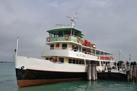 Altino - Venice Ferry - Venezia Motonave - Photo: © Ian Boyle - www.simplonpc.co.uk