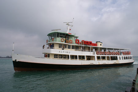 Altino - Venice Ferry - Venezia Motonave - Photo: © Ian Boyle - www.simplonpc.co.uk