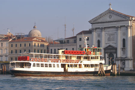 Altino - Venice Ferry - Venezia Motonave - Photo: © Ian Boyle - www.simplonpc.co.uk