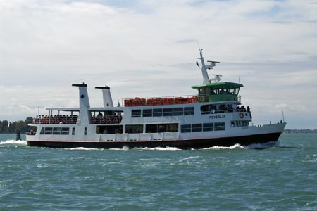 Poveglia - Venice Ferry - Venezia Motonave - Photo: © Ian Boyle - www.simplonpc.co.uk