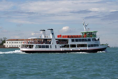 Poveglia - Venice Ferry - Venezia Motonave - Photo: © Ian Boyle - www.simplonpc.co.uk