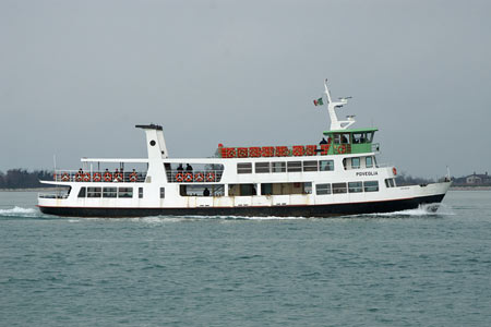 Poveglia - Venice Ferry - Venezia Motonave - Photo: © Ian Boyle - www.simplonpc.co.uk