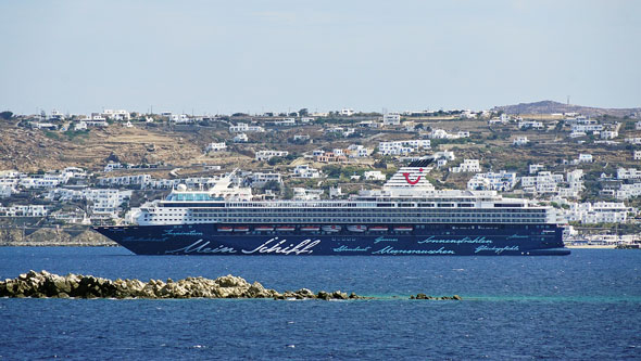 MEIN SCHIFF 2 - Photo: ©Ian Boyle 21st September 2016 