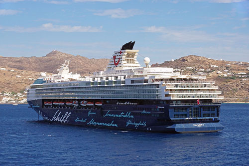 MEIN SCHIFF 2 - Photo: ©Ian Boyle 21st September 2016 