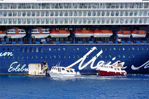 MEIN SCHIFF 2 - Photo: ©Ian Boyle 21st September 2016 