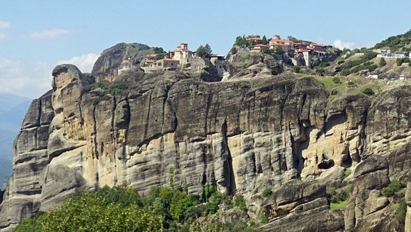 Meteora - Varlaam & Great Metereon - Photo: ©Ian Boyle 25th September 2016  - www.simplonpc.co.uk