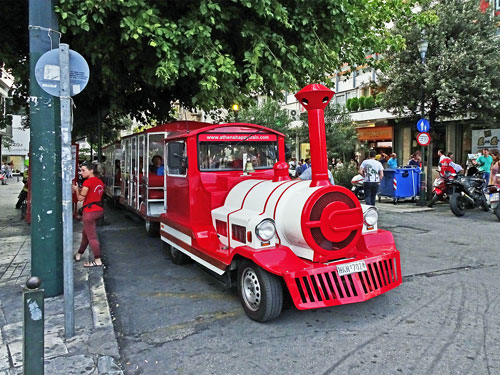 Athens - Dotto Train - Photo: ©Ian Boyle 13th September 2016 