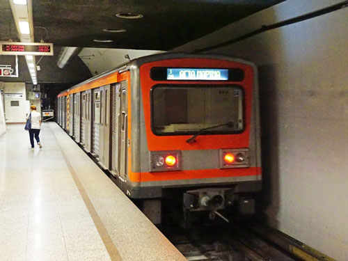 Athens Metro - Photo: ©Ian Boyle 13th September 2016 