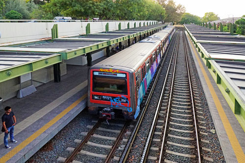 Athens Metro - Photo: ©Ian Boyle 14th September 2016 