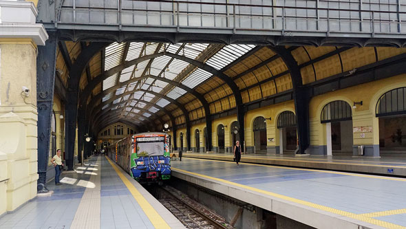 Athens Metro - Photo: ©Ian Boyle 14th September 2016 