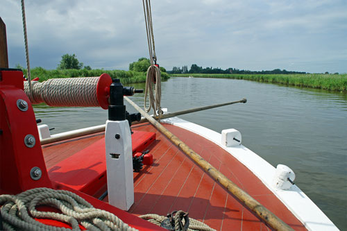 ALBION - Norfolk Wherry - Photo: ©2012 Ian Boyle - www.simplonpc.co.uk - Simplon Postcards