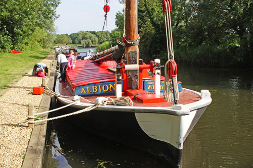 ALBION - Norfolk Wherry - Photo: ©2012 Ian Boyle - www.simplonpc.co.uk - Simplon Postcards