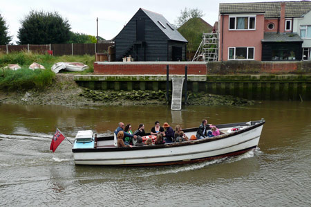 Arundel Castle - Arundel Boatyard - www.simplonpc.co.uk