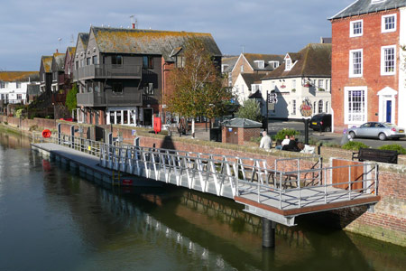 Arundel pontoon - www.simplonpc.co.uk