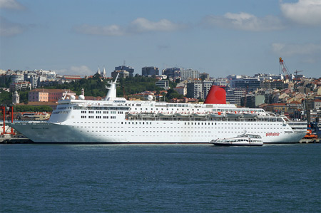 Atlantic Star at Lisbon - Photo: Ian Boyle, Lisbon, 19th April 2009