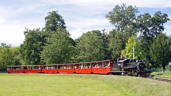 Audley End Railway - Photo: ©2012 Ian Boyle - www.simplonpc.co.uk