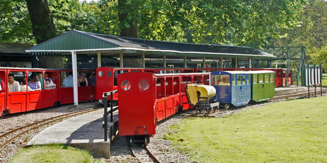 Audley End Railway - Photo: ©2012 Ian Boyle - www.simplonpc.co.uk