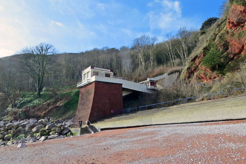 Babbacombe Cliff Railway - Photo: ©Ian Boyle 1st March 2015