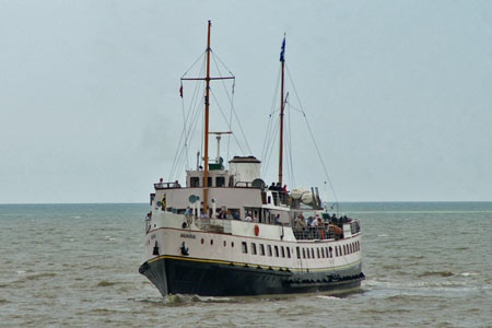 MV BALMORAL Cruise - Waverley Excursions - Photo: © Ian Boyle, 20th June 2006 - www.simplonpc.co.uk