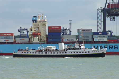 MV BALMORAL - Waverley Excursions - www.simplonpc.co.uk - Photo: © Ian Boyle, 3rd July 2007