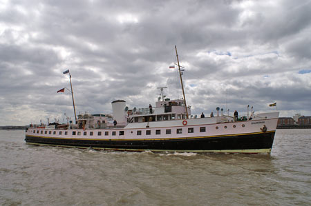 MV BALMORAL - Waverley Excursions -  Photo: © Ian Boyle,  July 2007 - www.simplonpc.co.uk