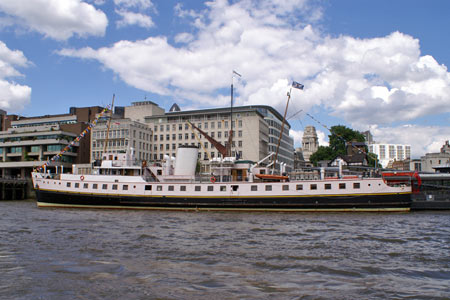 MV BALMORAL - Waverley Excursions -  Photo: © Ian Boyle, 9th July 2007 - www.simplonpc.co.uk