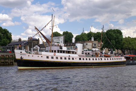 MV BALMORAL - Waverley Excursions -  Photo: © Ian Boyle, 9th July 2007 - www.simplonpc.co.uk