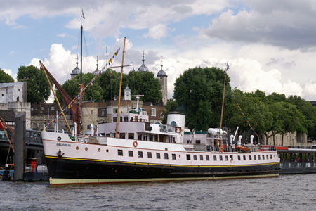 MV BALMORAL - Waverley Excursions -  Photo: © Ian Boyle, 9th July 2007 - www.simplonpc.co.uk