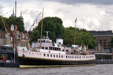 MV BALMORAL - Waverley Excursions -  Photo: © Ian Boyle, 9th July 2007 - www.simplonpc.co.uk