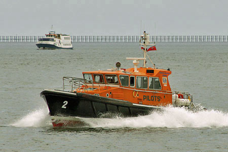 Thames & Medway Pilot - MV BALMORAL Cruise - Waverley Excursions -  Photo: © Ian Boyle, 10th July 2007 - www.simplonpc.co.uk