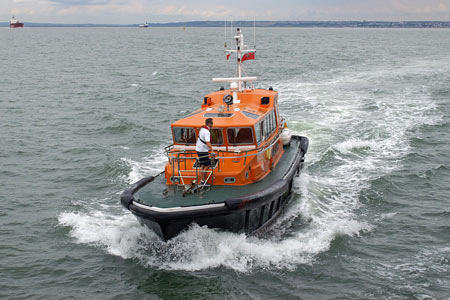 Thames & Medway Pilot - MV BALMORAL Cruise - Waverley Excursions -  Photo: © Ian Boyle, 10th July 2007 - www.simplonpc.co.uk