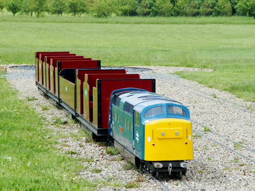 Barnards Miniature Railway - Photo: © Ian Boyle 29th May 2014 - www.simplonpc.co.uk