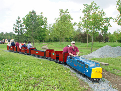 Barnards Miniature Railway - Photo: © Ian Boyle 29th May 2014 - www.simplonpc.co.uk