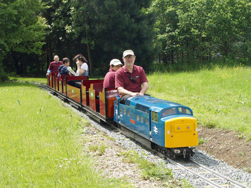 Barnards Miniature Railway - Photo: © Ian Boyle 29th May 2014 - www.simplonpc.co.uk