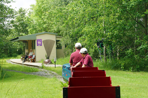 Barnards Miniature Railway - Photo: © Ian Boyle 29th May 2014 - www.simplonpc.co.uk