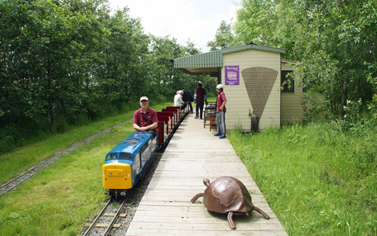 Barnards Miniature Railway - Photo: © Ian Boyle 29th May 2014 - www.simplonpc.co.uk