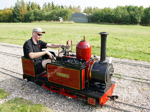 Barnards Miniature Railway - Photo: © Ian Boyle 9th September 2014 - www.simplonpc.co.uk