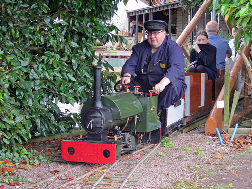 BARTON HOUSE RAILWAY - www.simplonpc.co.uk - Photo: ©2013 Ian Boyle